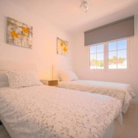 Atlantic View 1B 2 Bedrooms Ground Floor, Complex Featured On A Place In The Sun Puerto del Carmen  Exterior photo